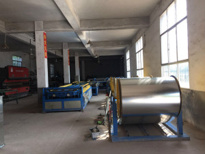 衡陽市力豪環(huán)?？萍加邢薰?衡陽廚房設(shè)備,衡陽通風管道,衡陽防腐外包,中央空調(diào)